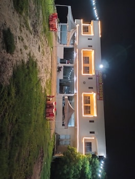 Sahab Green Resort,,2 star
