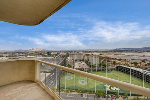 suite hub lv at signature sphere view