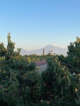 ruz and arian near zvartnots airport