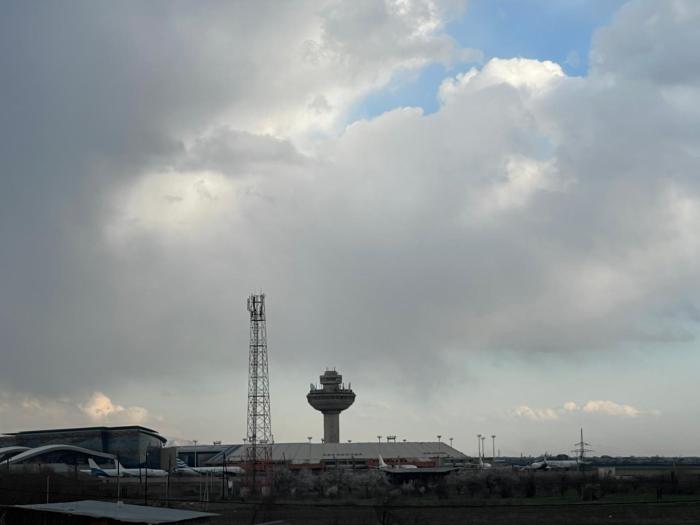 ruz and arian near zvartnots airport