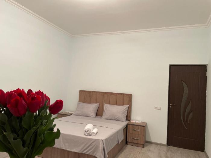 ruz and arian near zvartnots airport