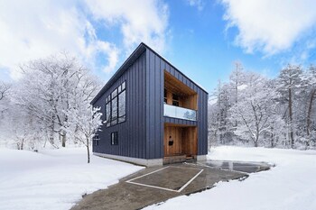 chalet opus