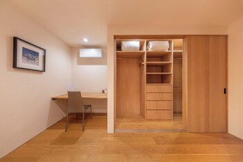 chalet opus