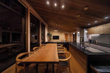 chalet opus