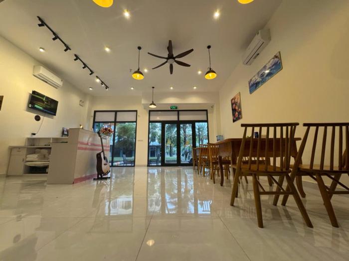 beachside bliss homestay