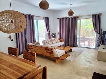 Luxury Lions Villas Zanzibar - With Private Cook&Infinity Pools,,4 star