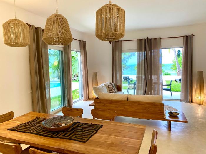 luxury lions villas zanzibar with private cookandinfinity pools