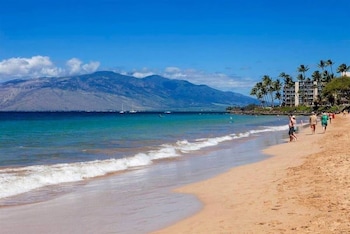 signature residences at maui banyan