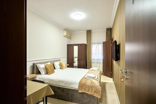 therme airport resort