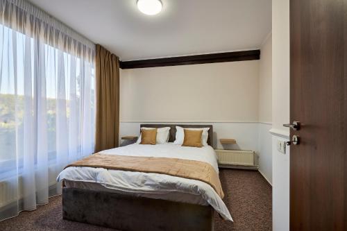 therme airport resort
