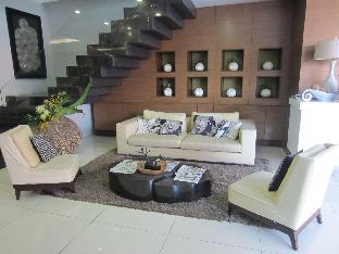 Avenue Suites Hotel,Western Visayas>>Bacolod,3.5 star