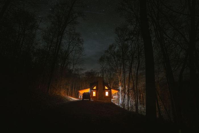 memories at hillside a modern cabin hocking hills