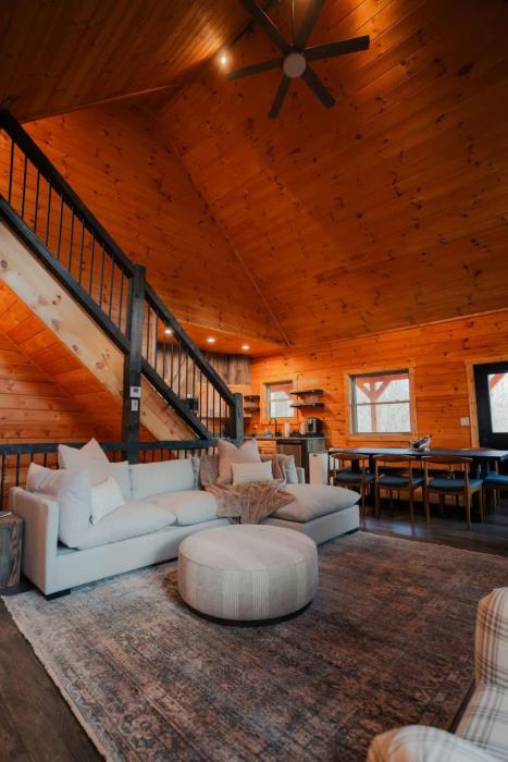 memories at hillside a modern cabin hocking hills