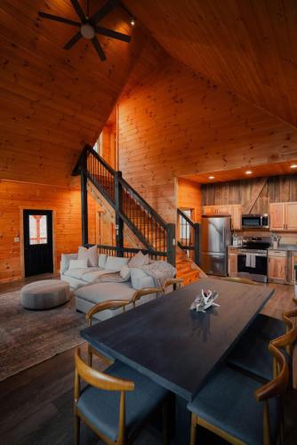 memories at hillside a modern cabin hocking hills