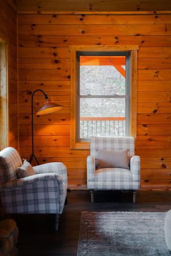 memories at hillside a modern cabin hocking hills