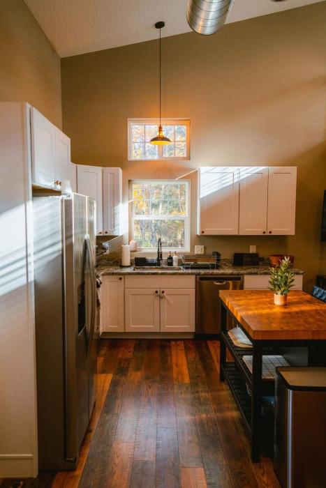 the treetop retreat family getaway in scenic hocking hills
