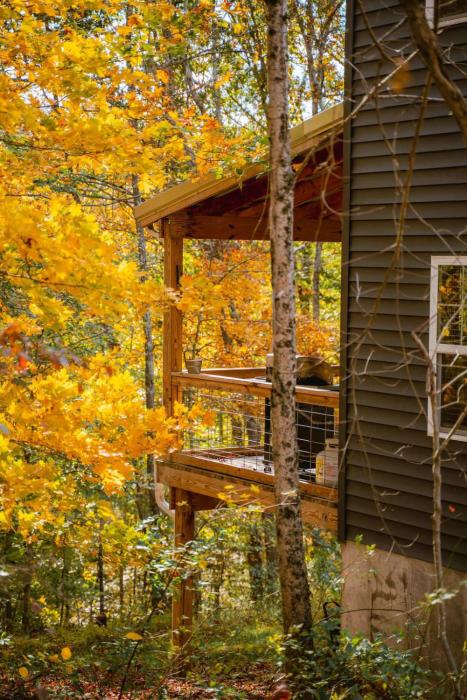 the treetop retreat family getaway in scenic hocking hills