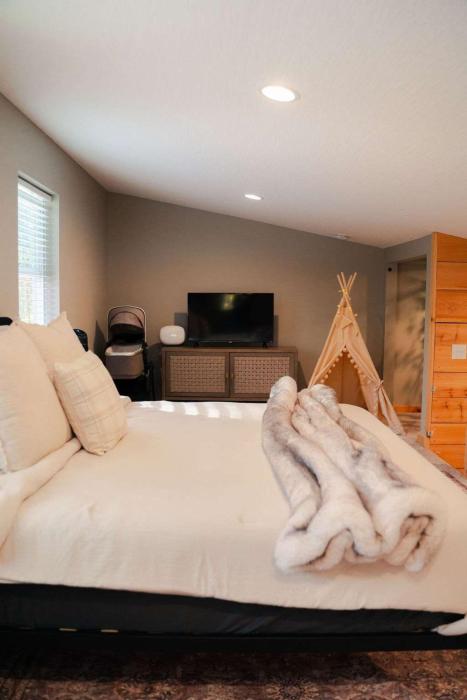 the treetop retreat family getaway in scenic hocking hills