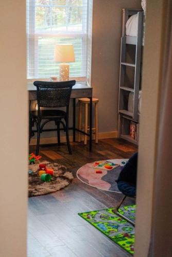 the treetop retreat family getaway in scenic hocking hills