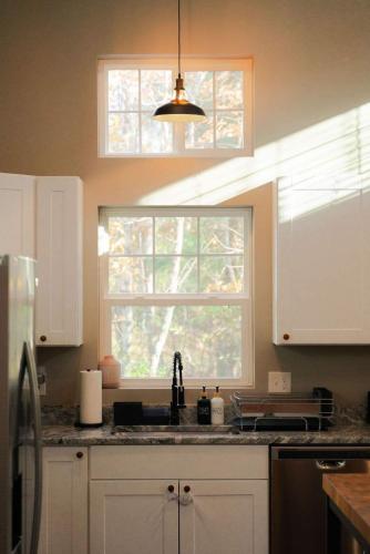 the treetop retreat family getaway in scenic hocking hills