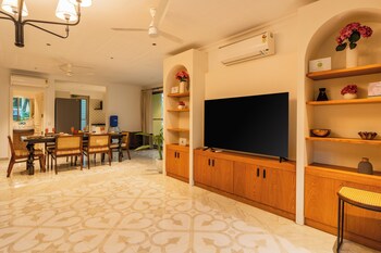 elivaas kensho hibiscus 3bhk villa