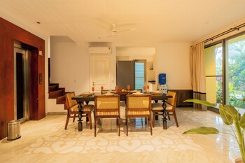 Elivaas Kensho Hibiscus 3Bhk Villa,,2 star