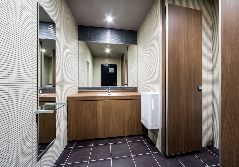 daiwa roynet hotel tokushima station