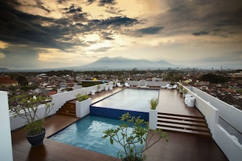 maxone hotels at malang