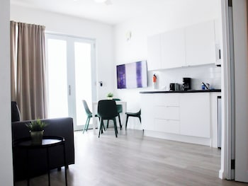 Villas Auxilio Mutuo 102,,2 star