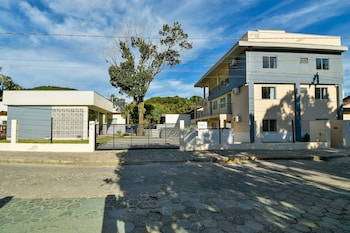 mar de bombinhas centro