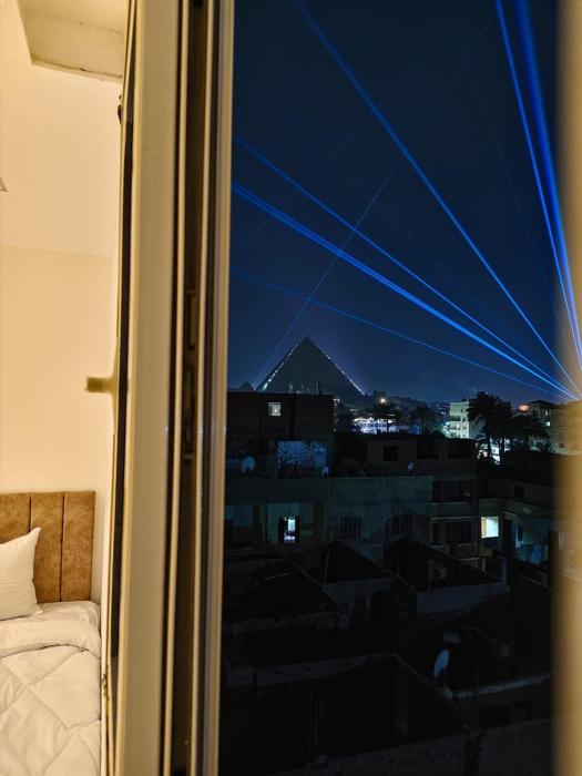 point pyramids view inn