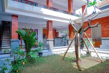 dhouse seminyak