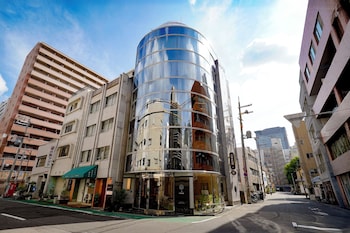 uh suite namba station the spa