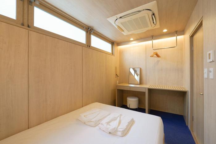 uh suite namba station the spa