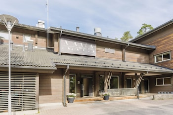 aava hotel