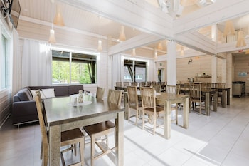 Aava Hotel,,3 star