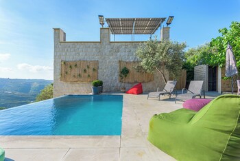 lolivier lauberge de kour 4 br villa w private pool
