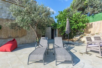 lolivier lauberge de kour 4 br villa w private pool