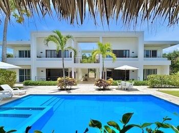 la curadina encuentro surf hotel