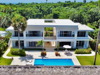 la curadina encuentro surf hotel