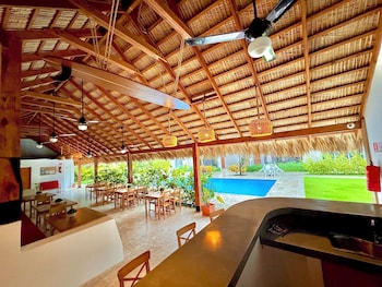 la curadina encuentro surf hotel