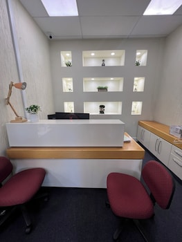 The Lodge Cooma,,2 star