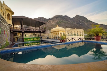 badi garh resort