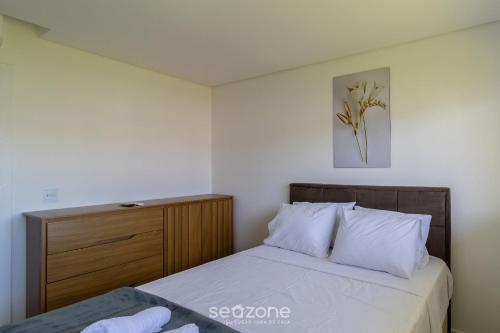 comfort and pool near the beach rhl0302