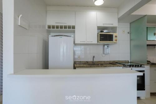 sea view apt on the ilheus waterfront bcl0507