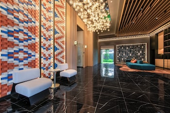 Majestic By Avery &10 Mins To Twin Tower,,5 star