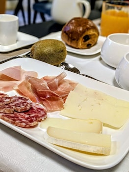4 elementi relais