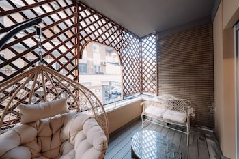 sofia ultra suite collection