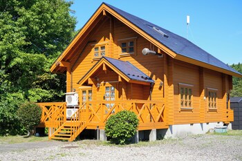 sakata log house