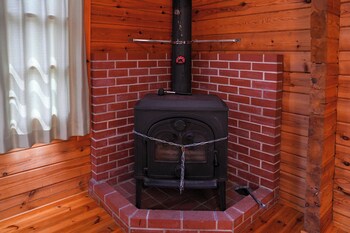 sakata log house